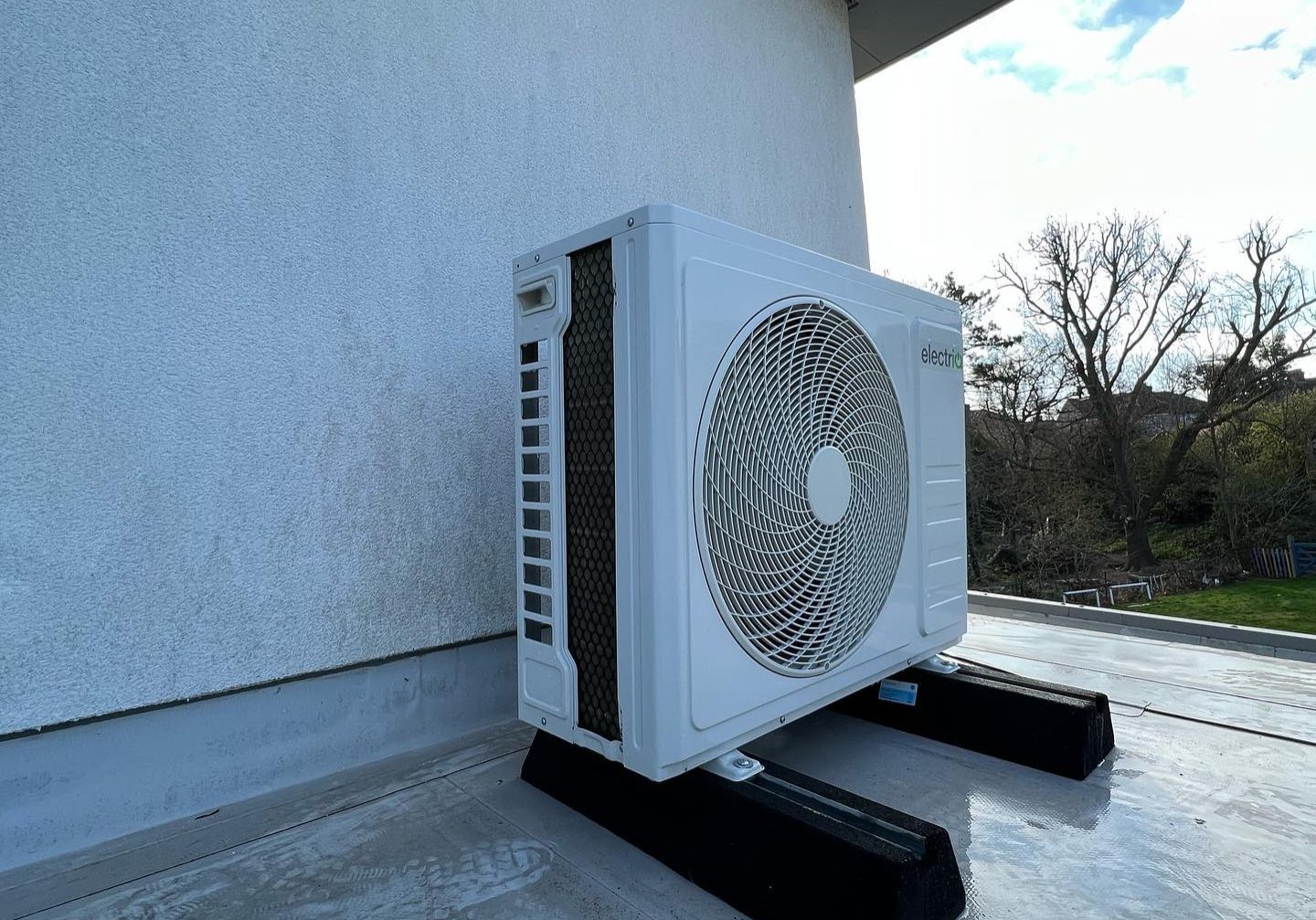 339149760_1610002889518759_1587338736579181656_n Air Conditioning