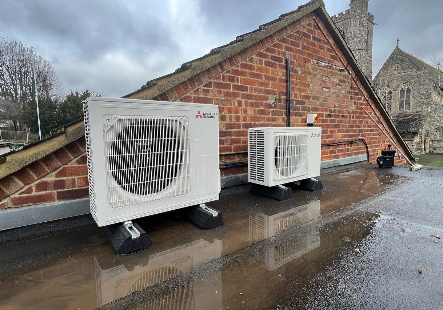 418073991_1503447870498025_8809852193657937204_n Air Conditioning